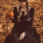 Samhain 12