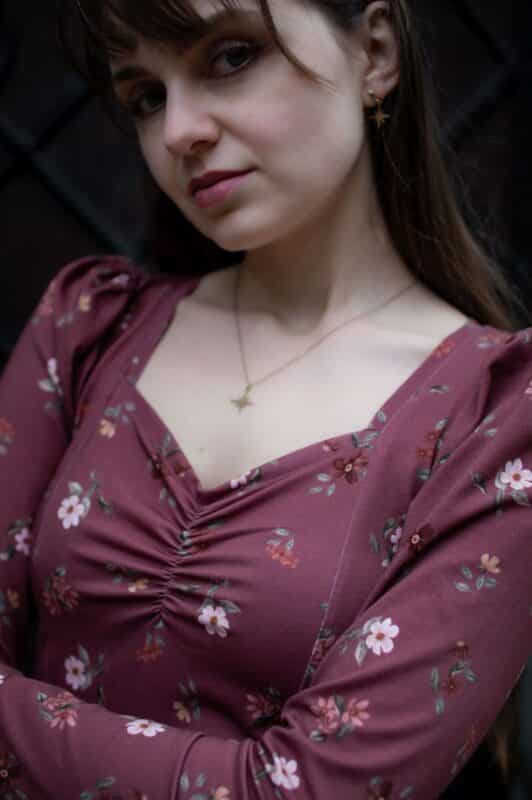 Felicity Rouge - Revintaria