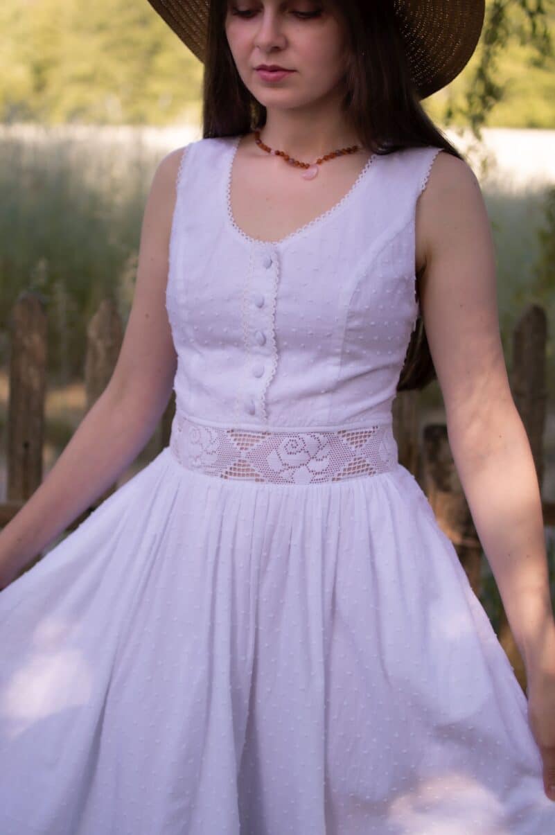Elizabeth 10