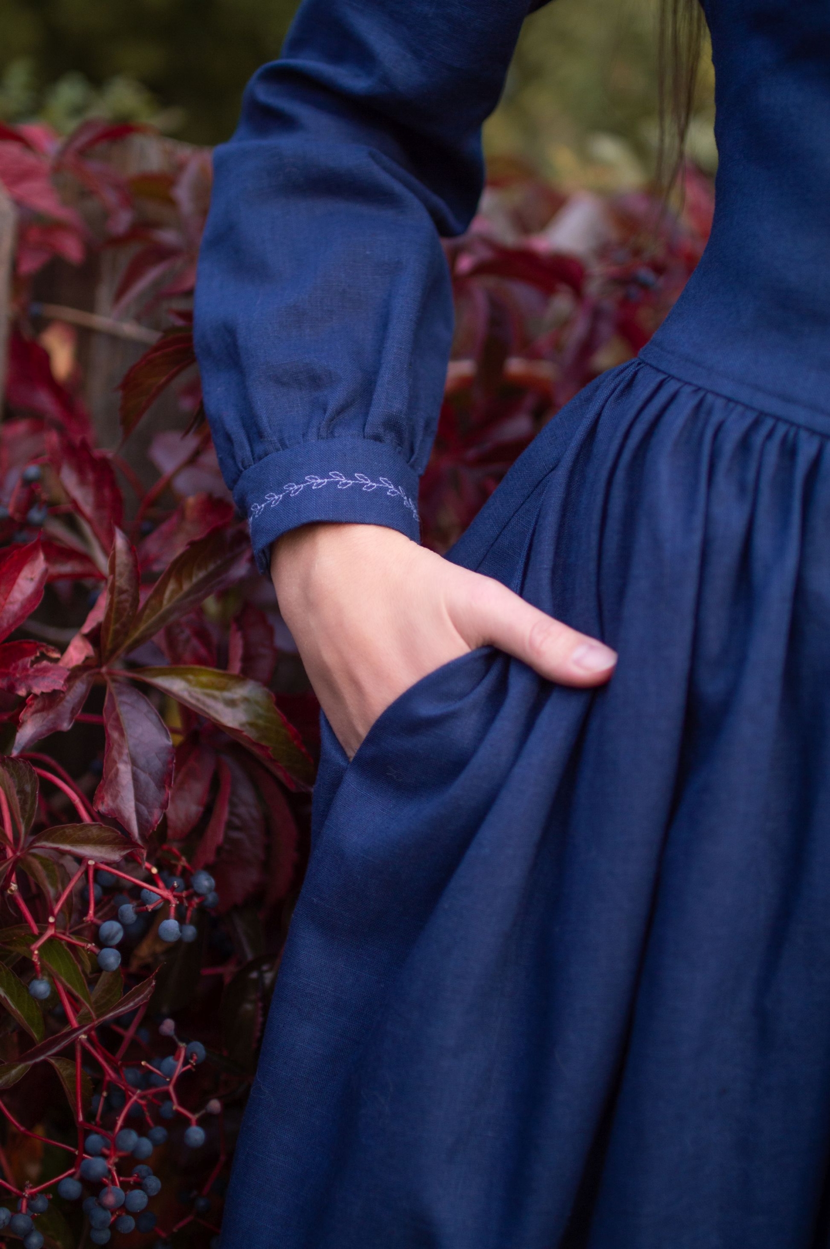 Sienna Navy 06